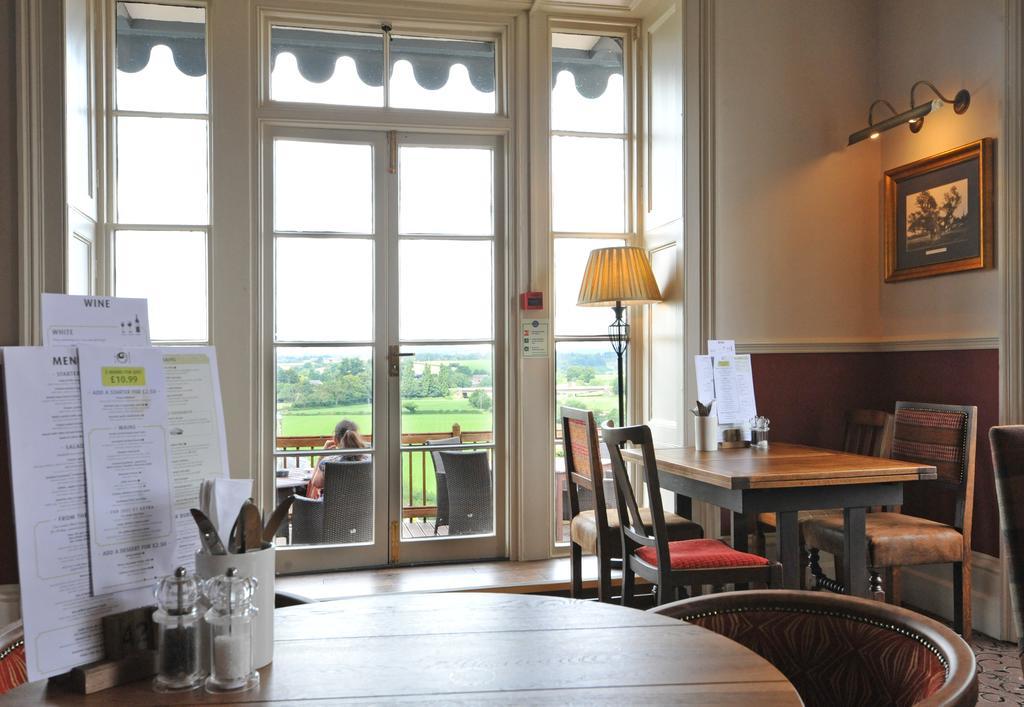 Royal Hotel By Greene King Inns Ross-on-Wye Bagian luar foto