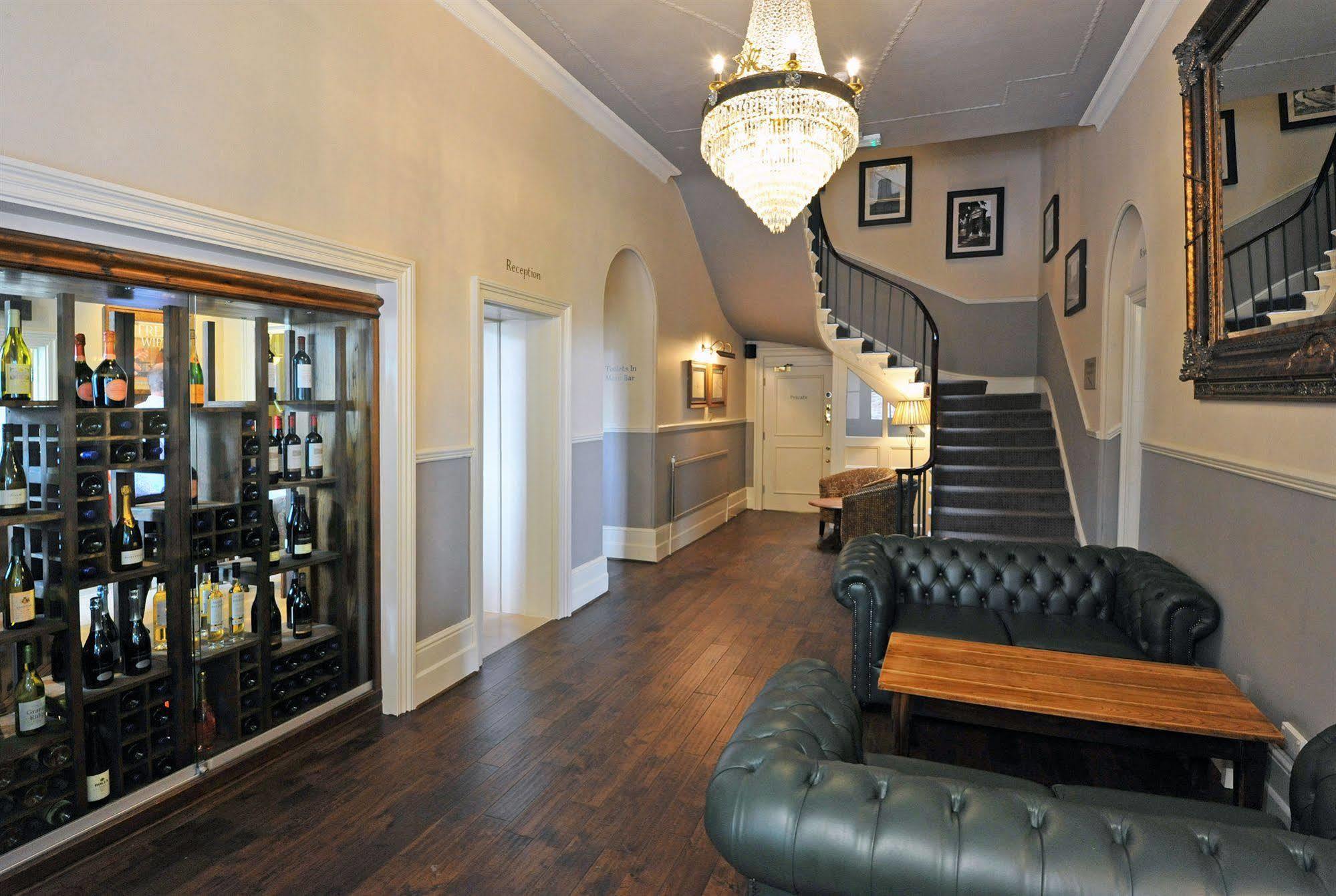 Royal Hotel By Greene King Inns Ross-on-Wye Bagian luar foto